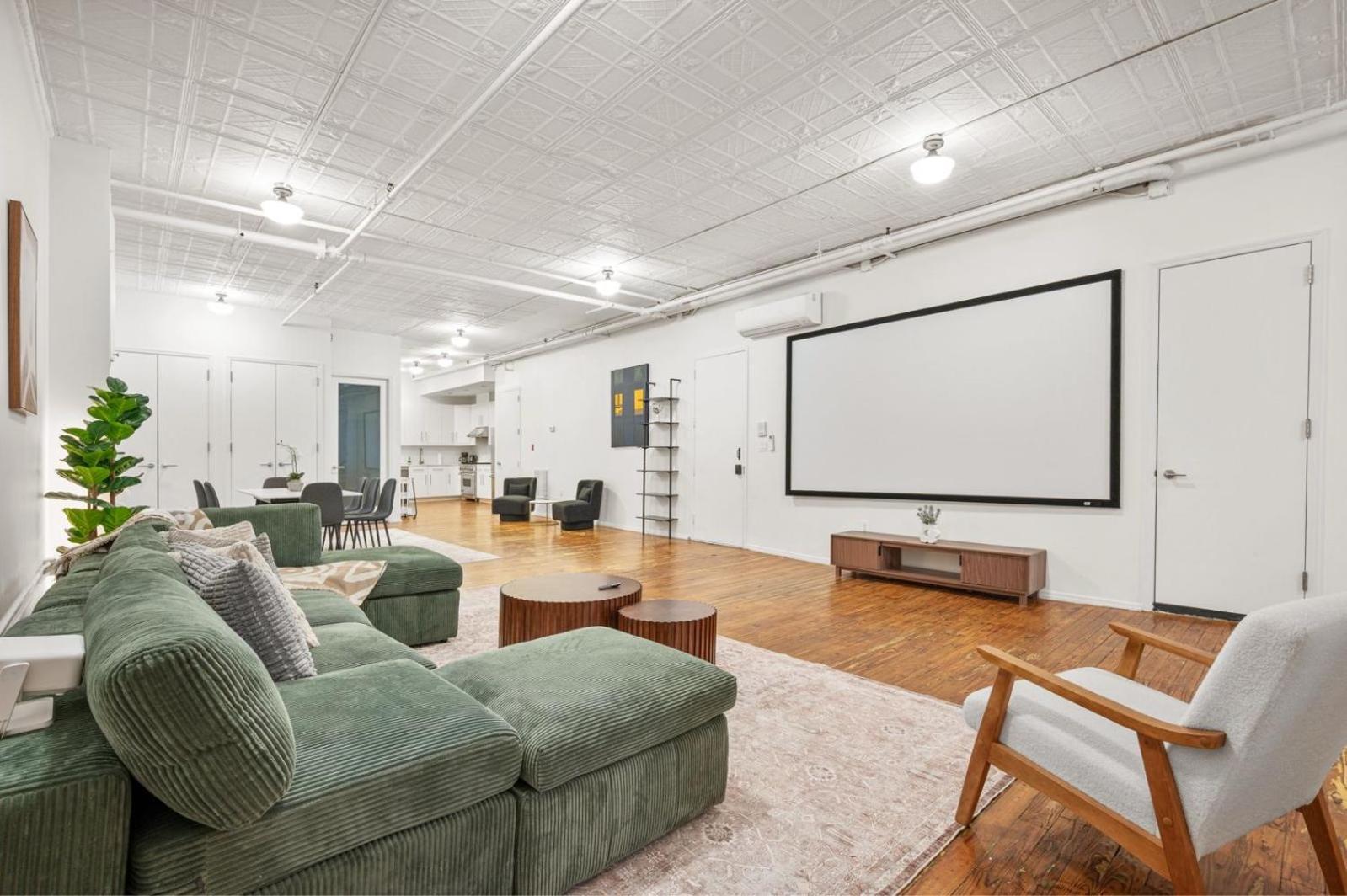Soho Fancy 4 Bedroom 2000 Square Feet Loft Apartment New York