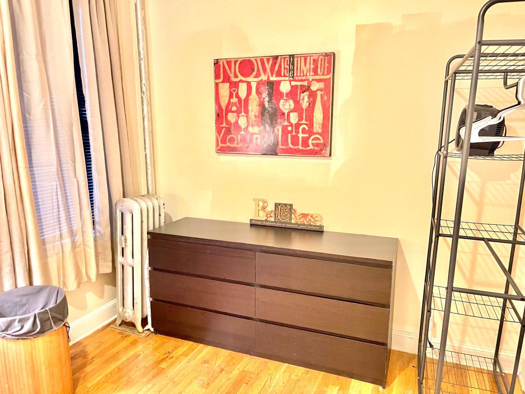 Monthly In Manhattan * New York