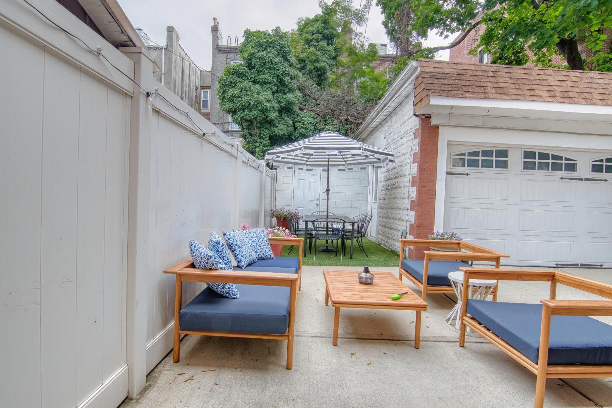 Prime Location, King Beds, Outdoor Space, Bbq Grill, Free Parking, Wifi, Luxe New York