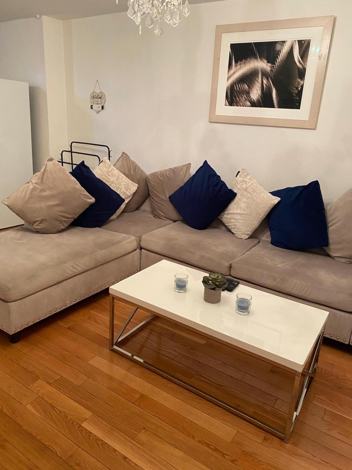 Prime Murray Hill 2 Bedroom Gem *