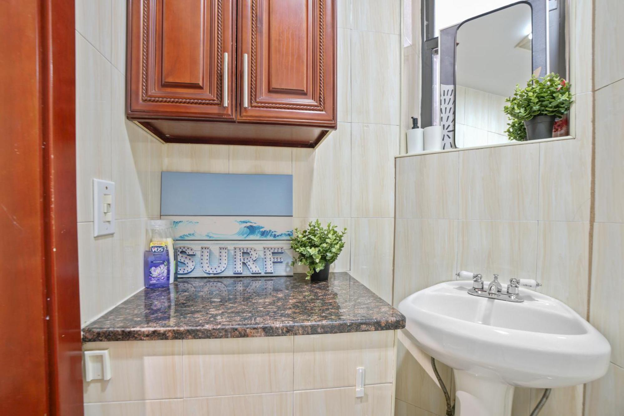 Relaxed 2br In Manhattan Valley Apartment *