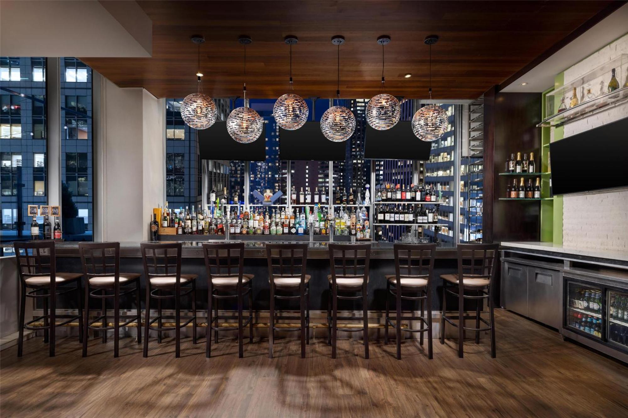 Hilton Garden - Times Square 3*