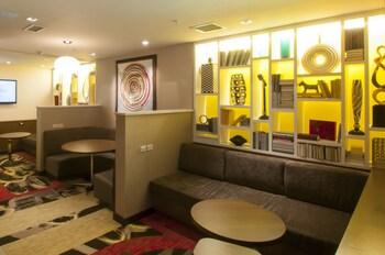 By Marriott Manhattan/ Midtown Eastside Hotel New York