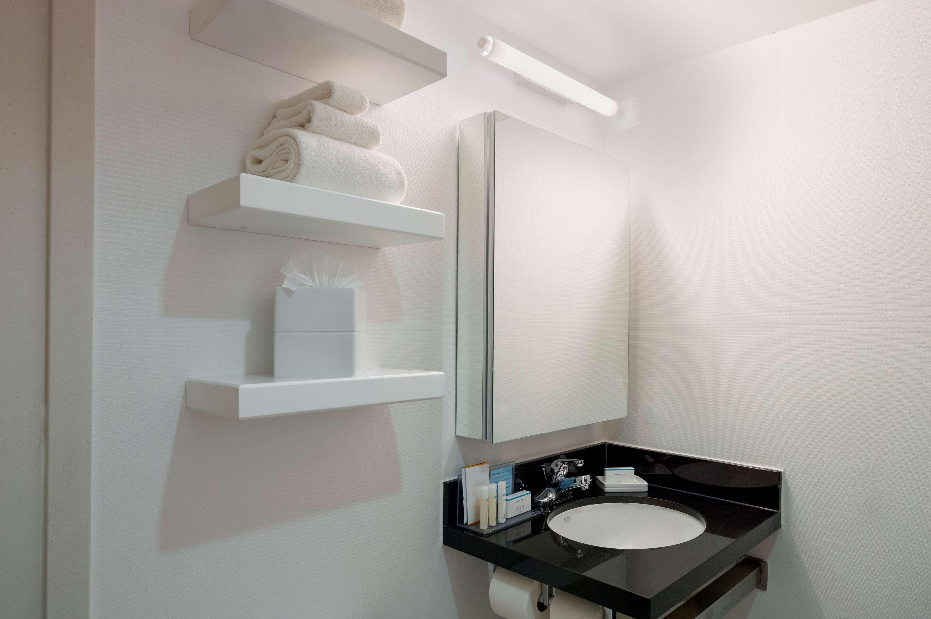 Hampton Manhattan Chelsea New York