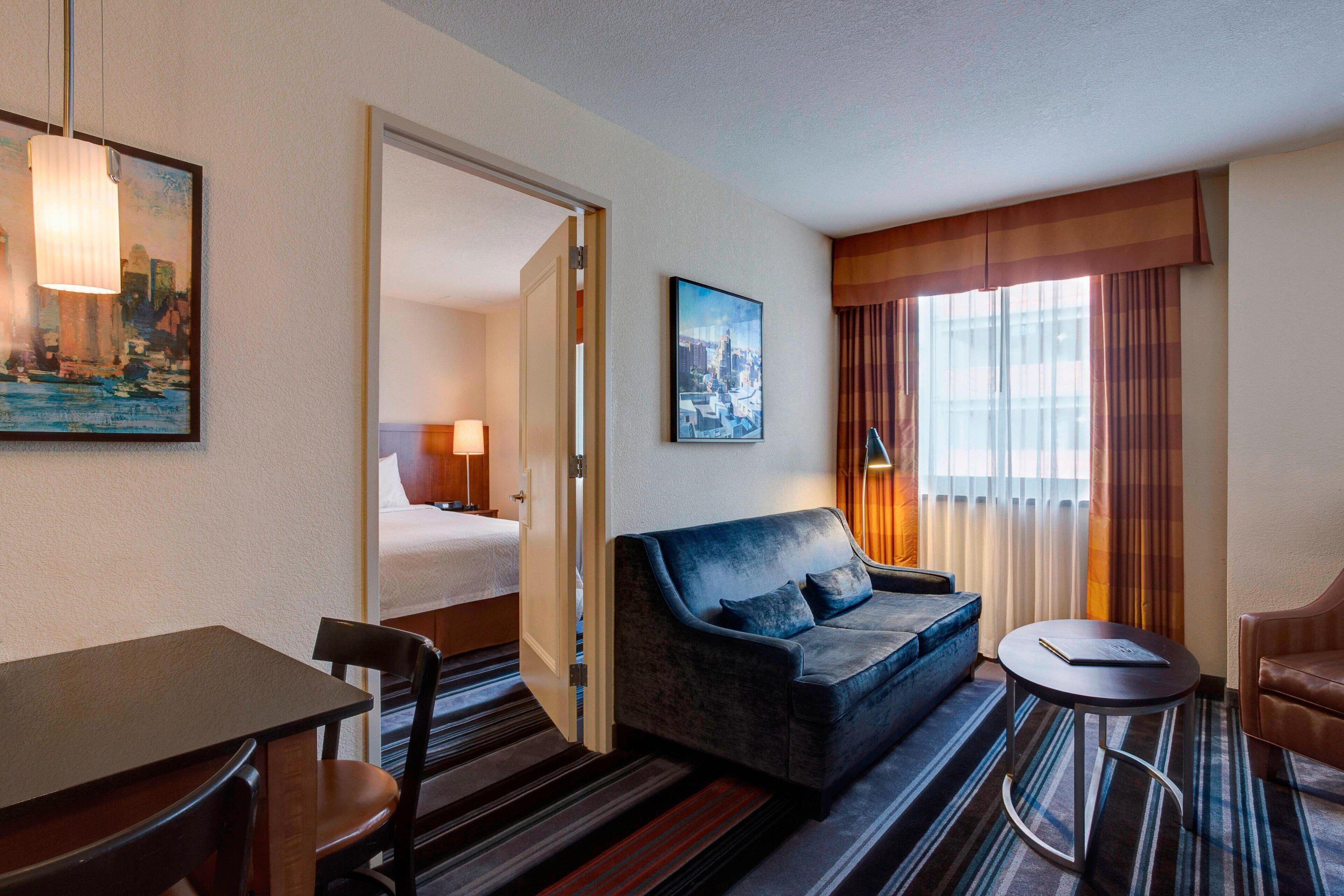 By Marriott Manhattan/times Square Hotel 4*