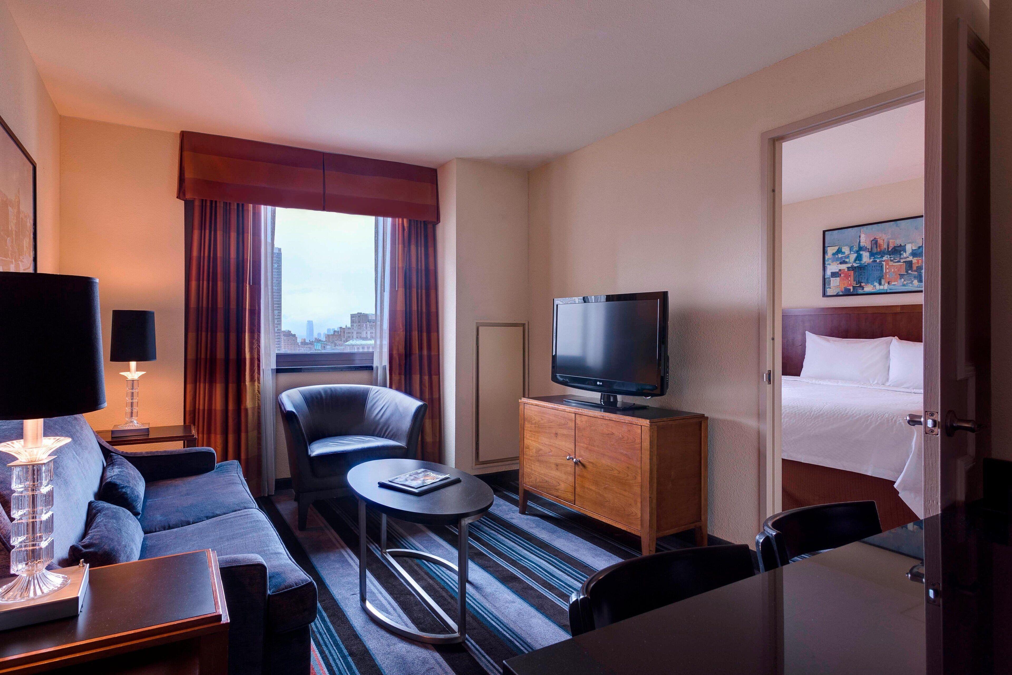 By Marriott Manhattan/times Square Hotel New York
