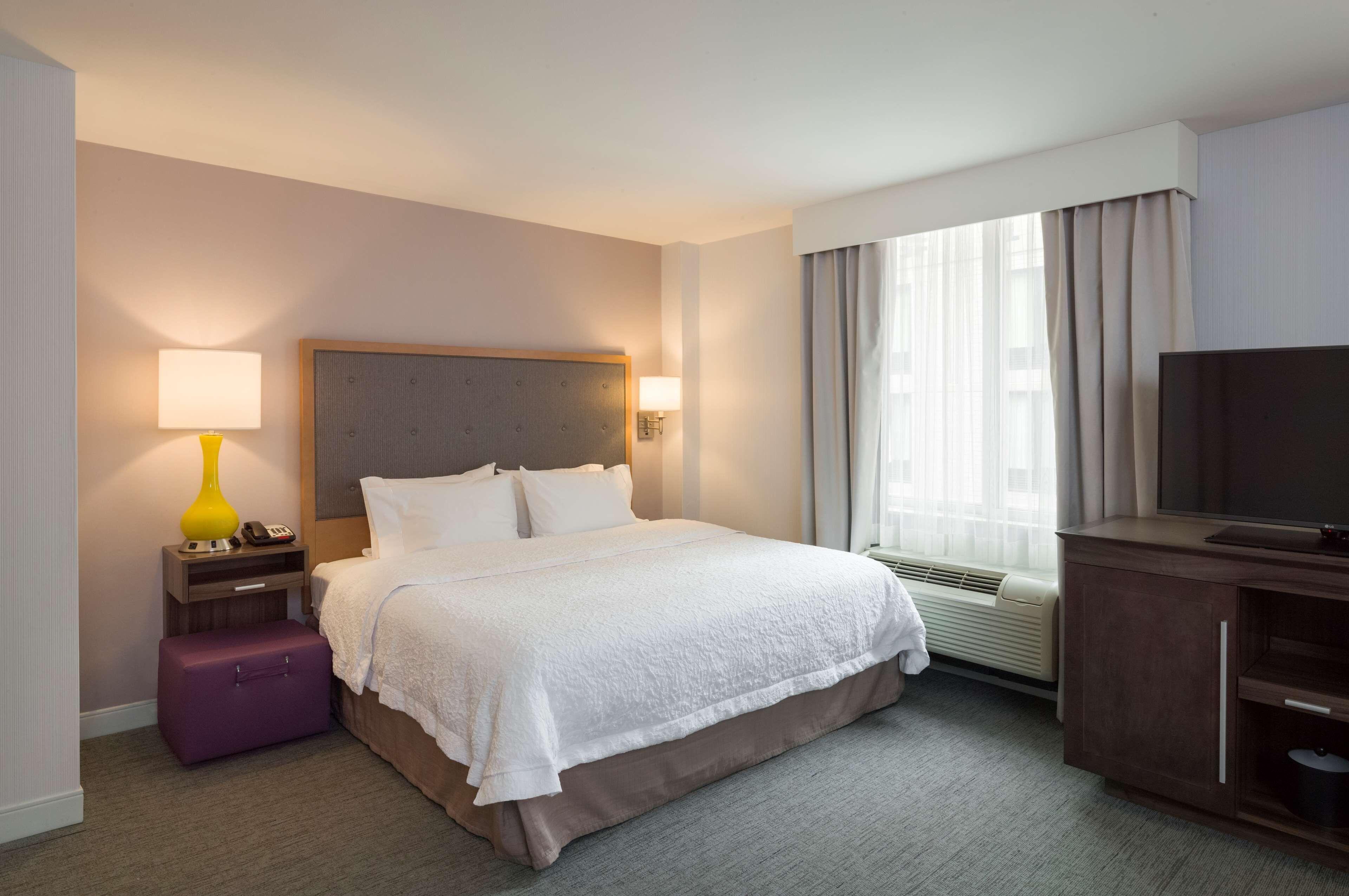 Hampton Manhattan - Times Square South 3* New York