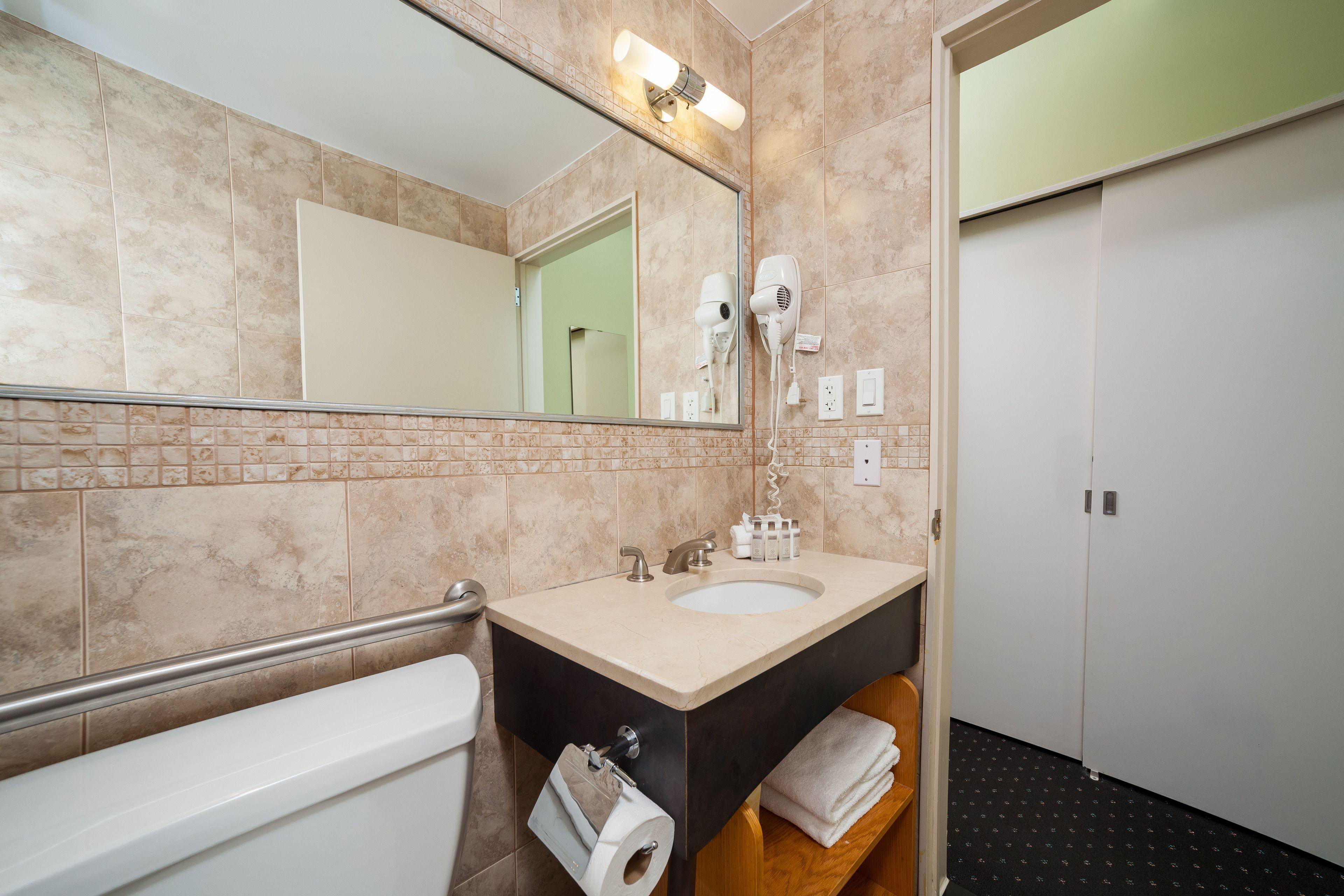 Mulberry Hotel 3*