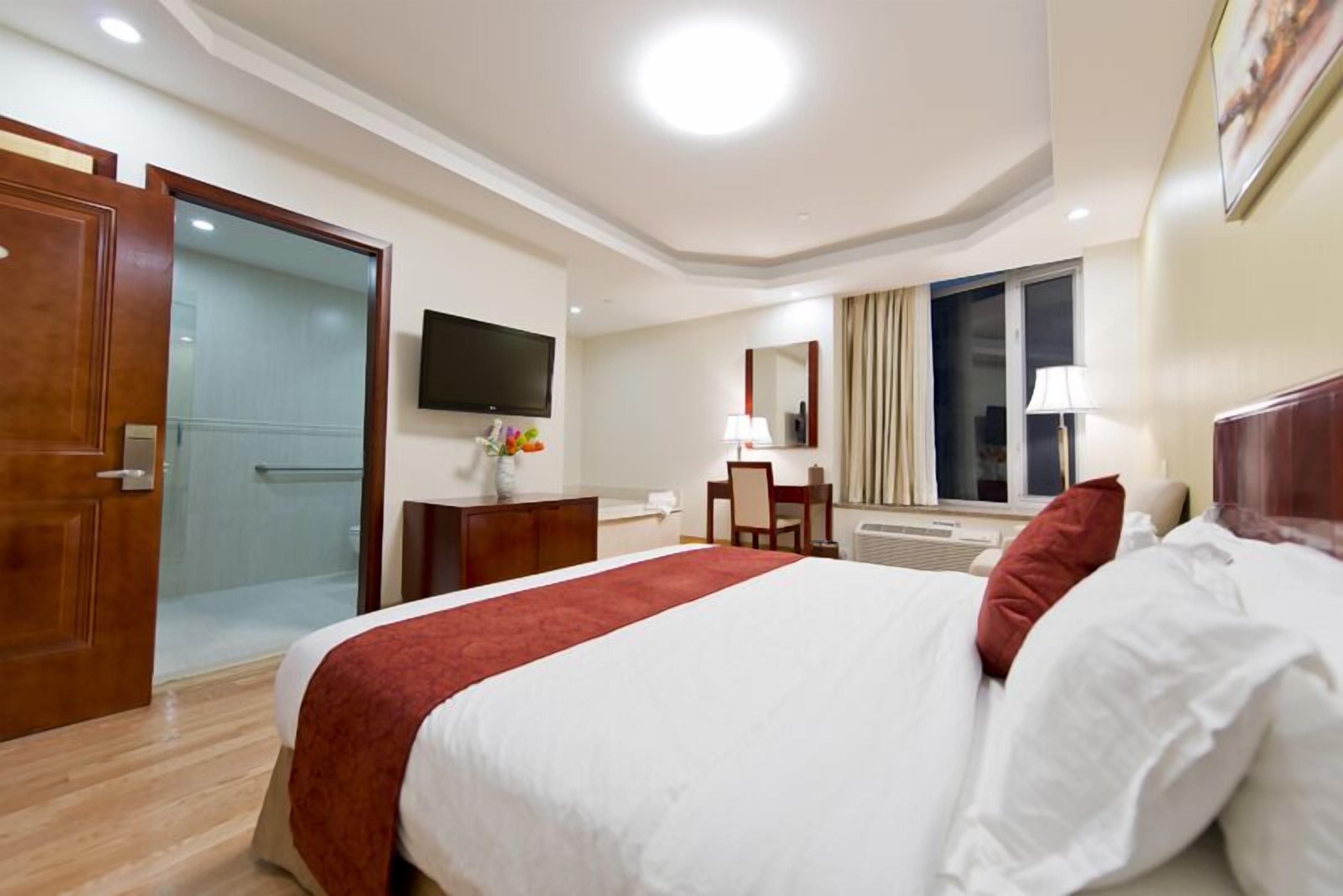 Hotel Asiatic - Flushing 3*