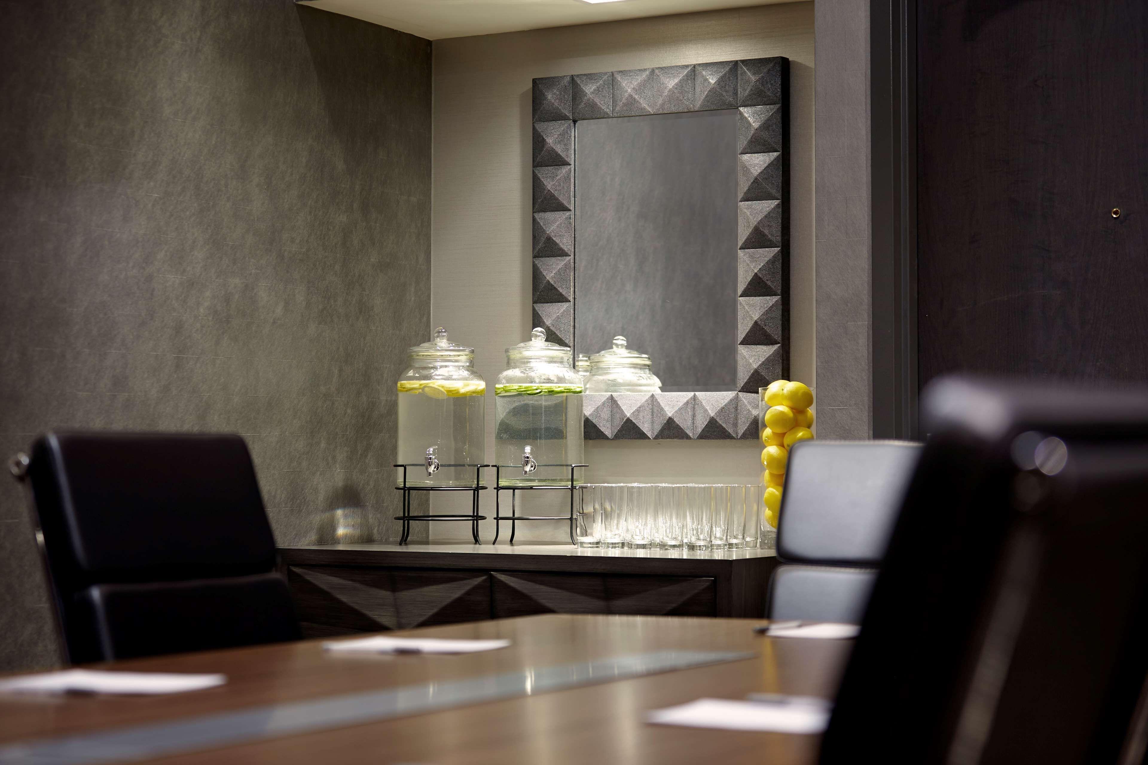 Hotel Hampton Brooklyn Downtown 3*