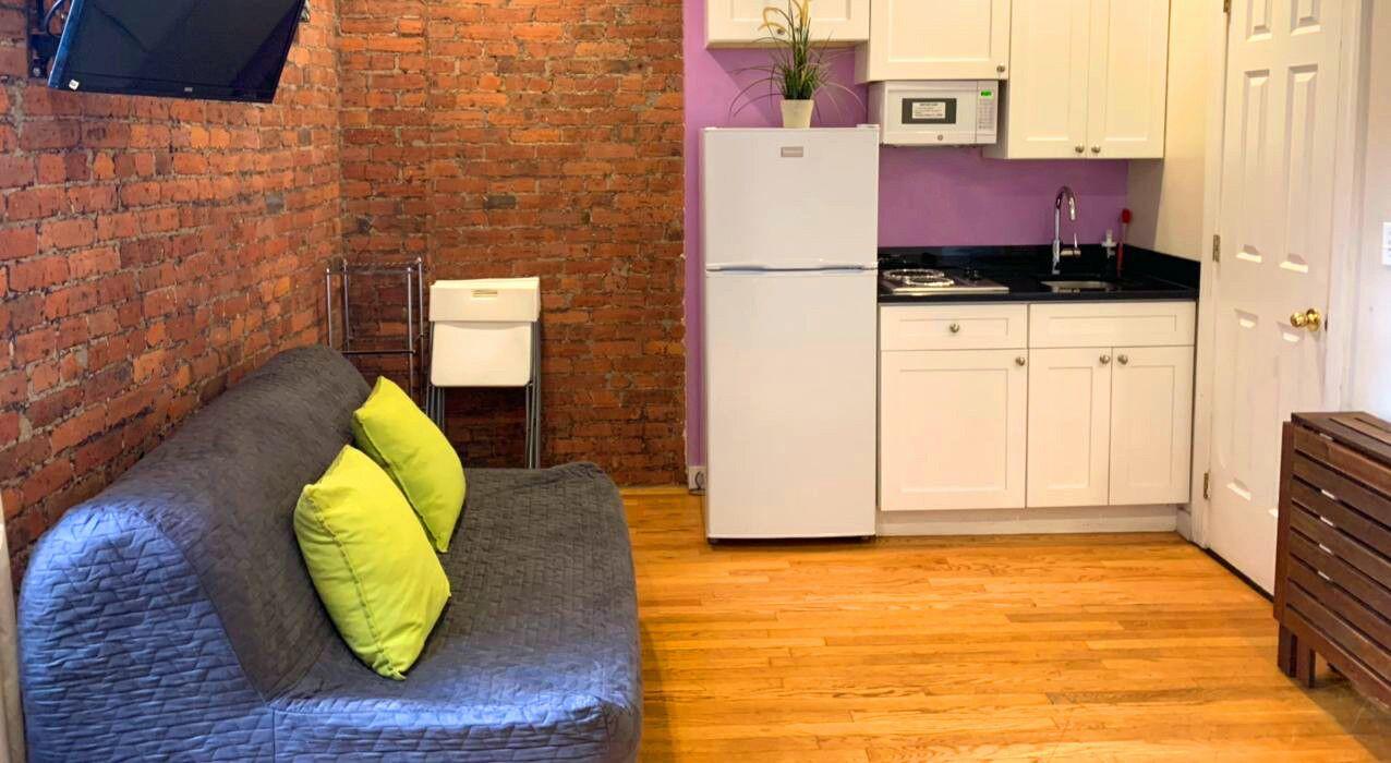 Macy Empire Apartment
