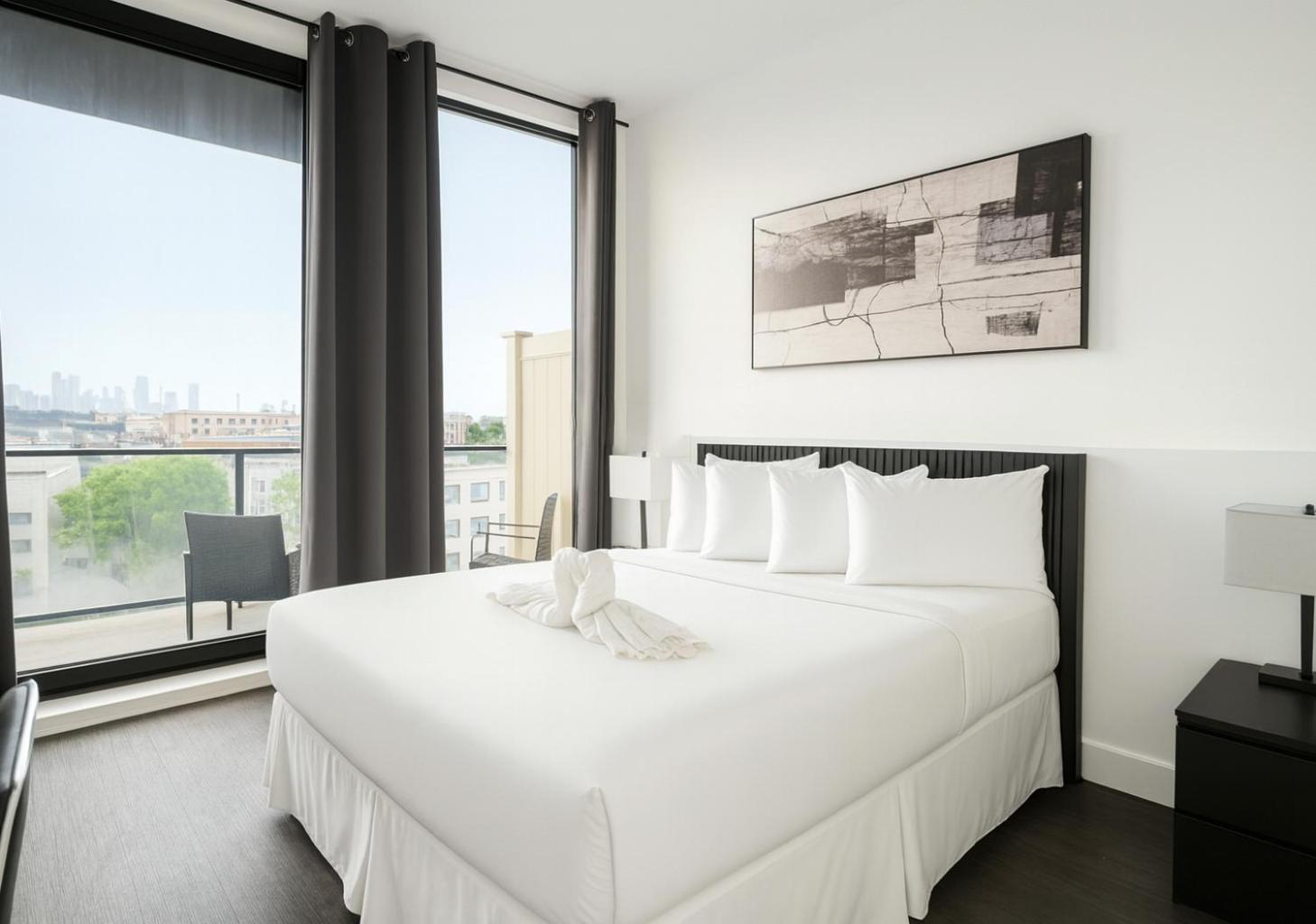 Nova Brooklyn Hotel 3*