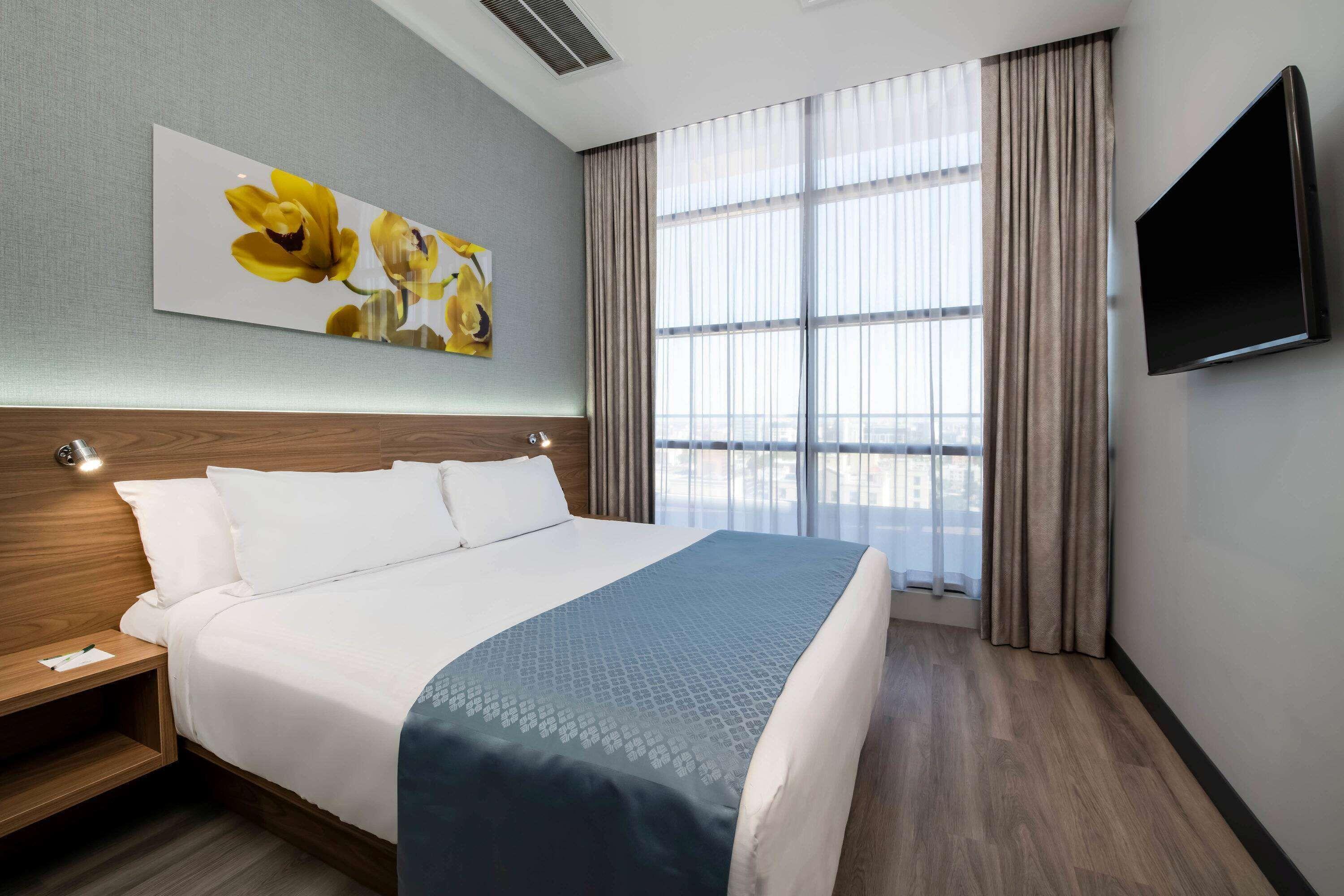 Wingate By Wyndham Long Island New York