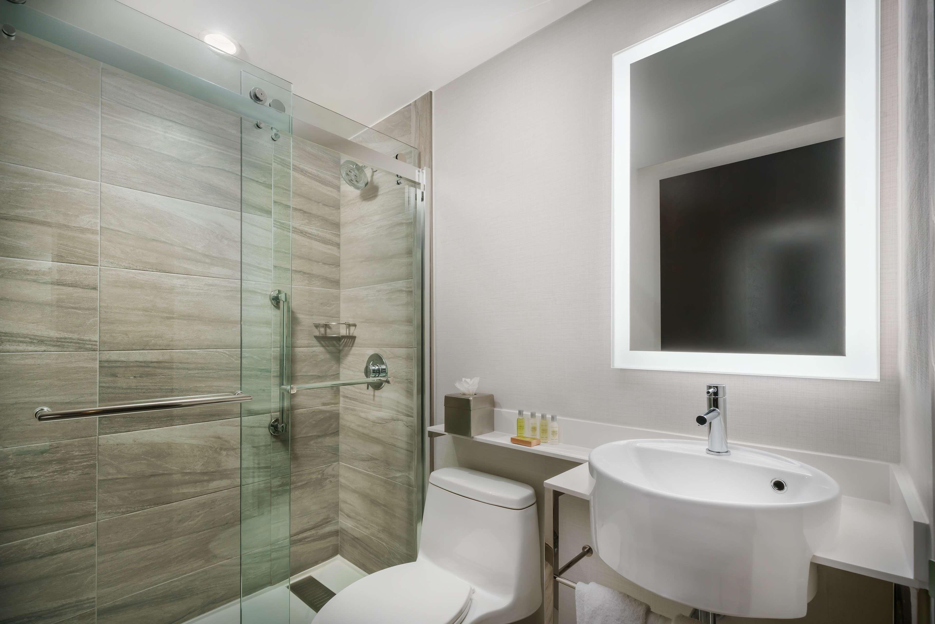 Hotel Doubletree By Hilton Times Square South New York