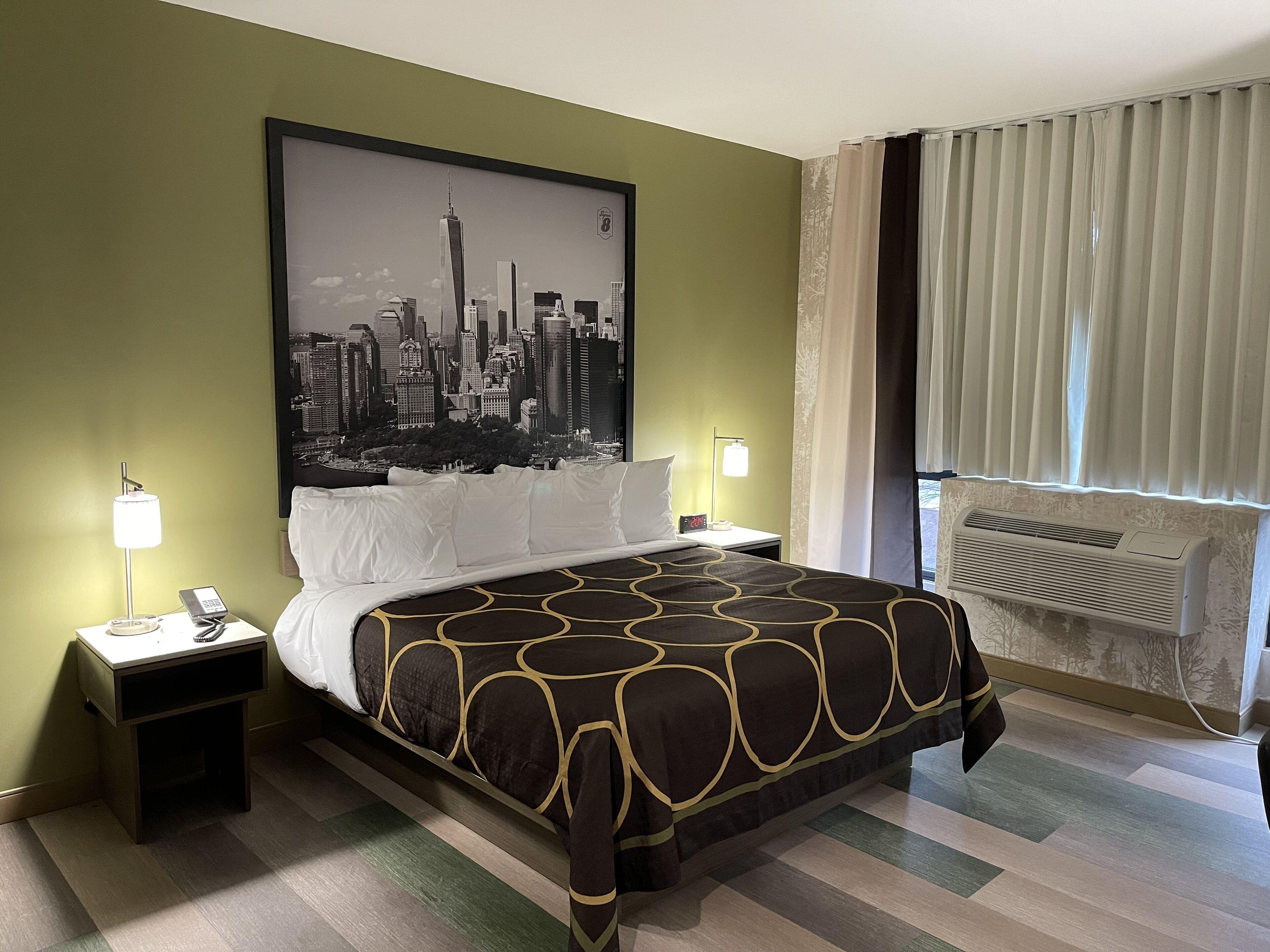 Super 8 By Wyndham Bronx Near Botanical Garden Hotel