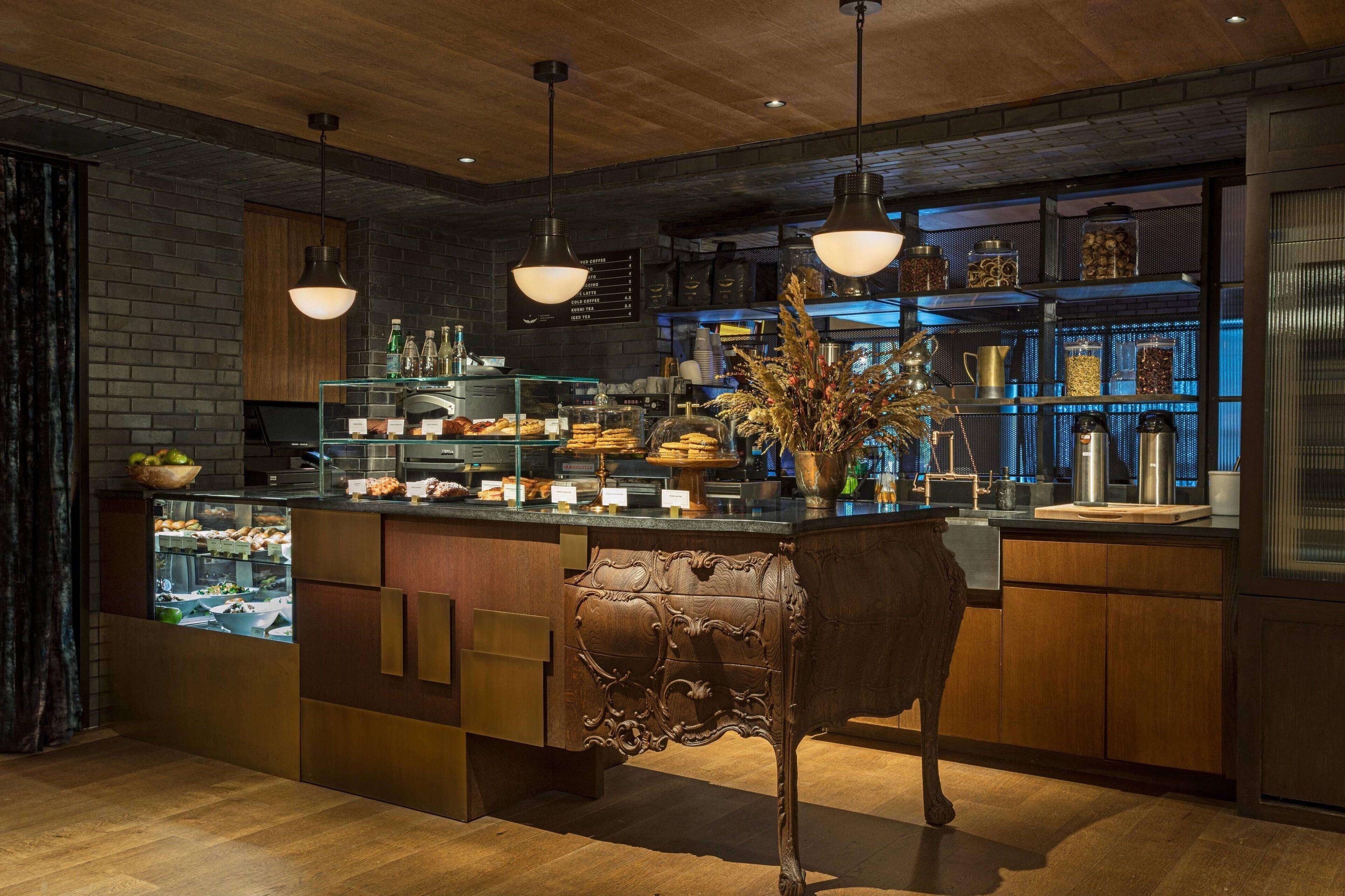 Moxy Nyc East Village Hotel