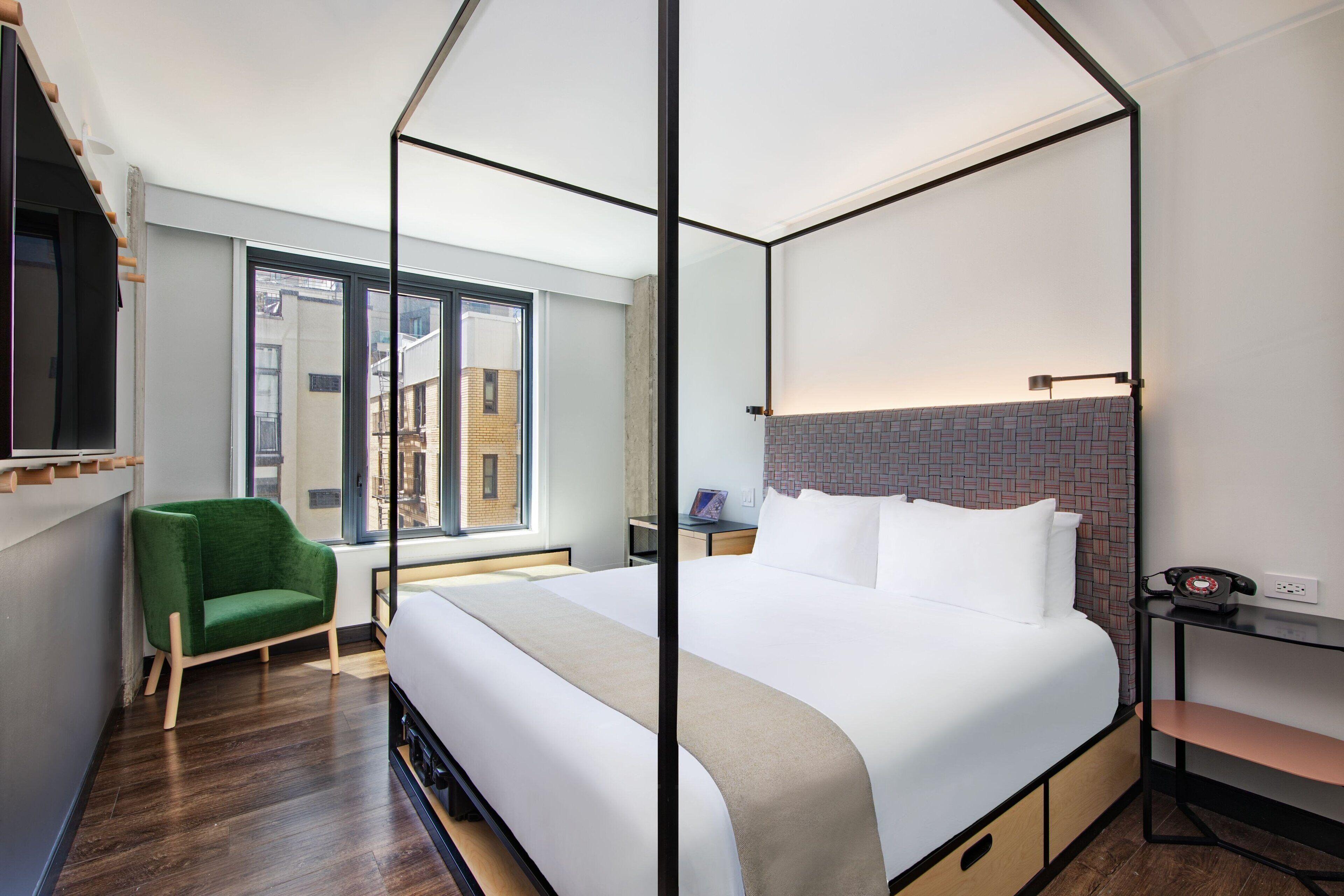 Moxy Nyc East Village Hotel