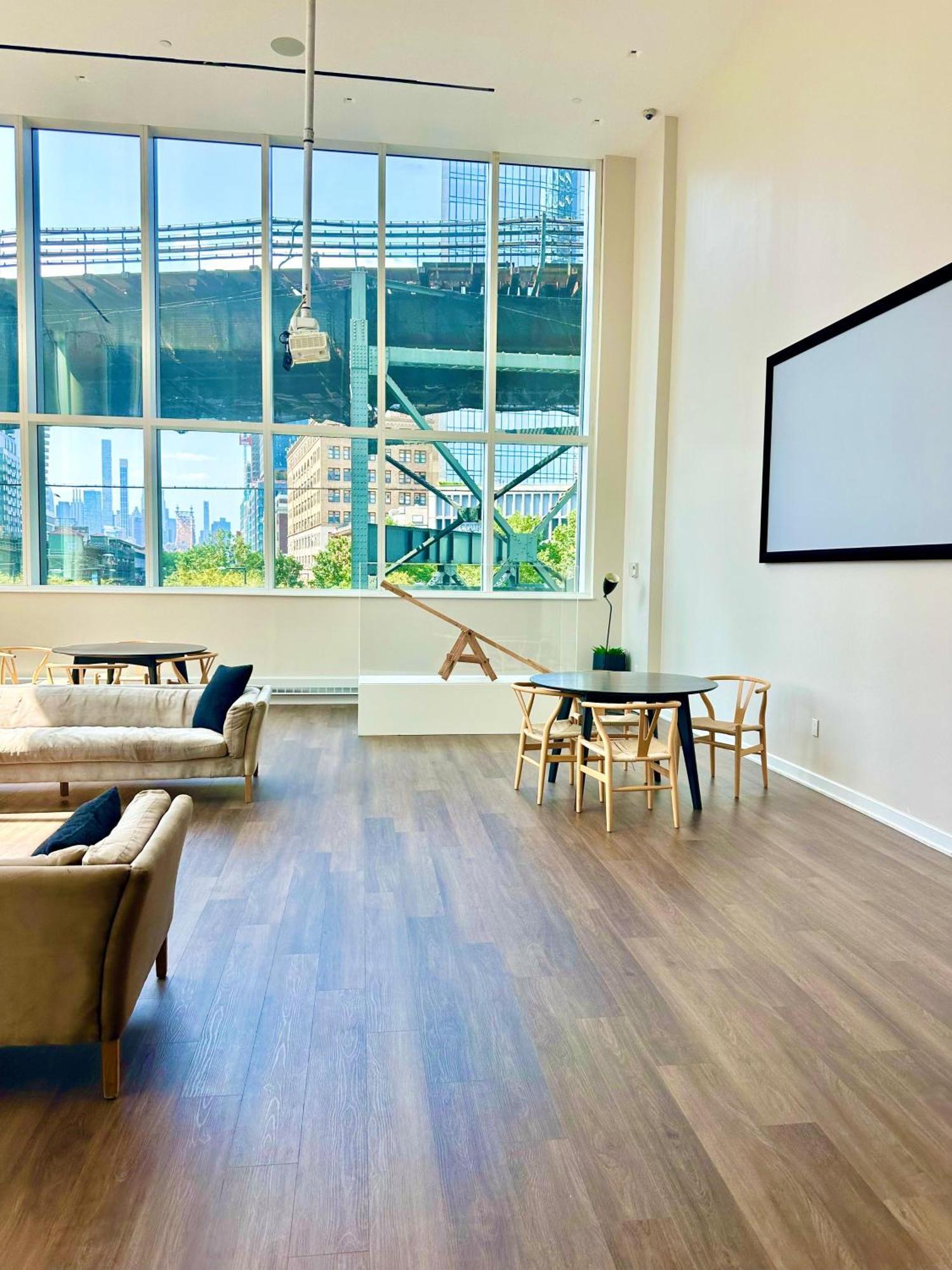 Apartment Elegant Long Island With Skyline Views