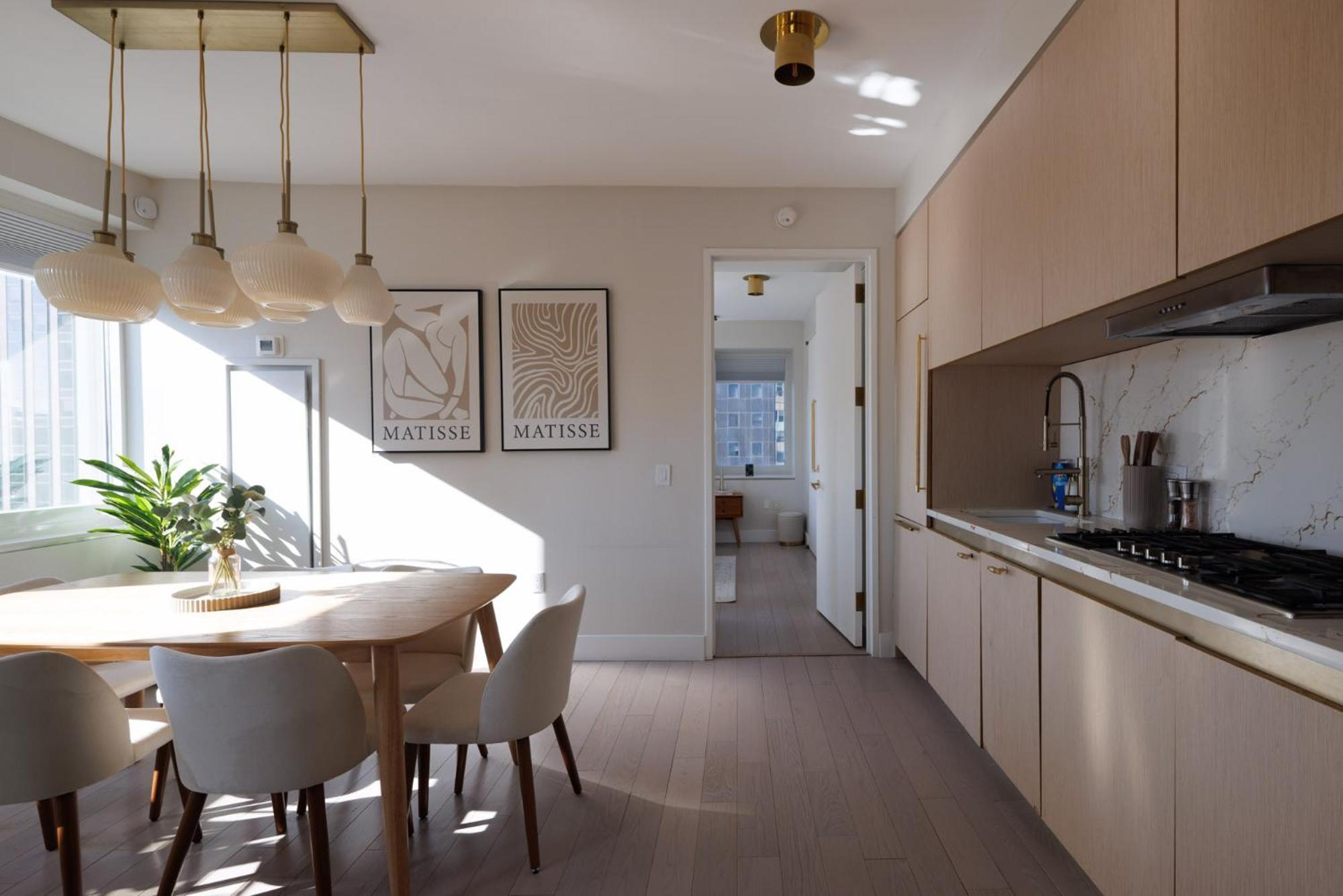 Apartment Rare Luxurious 1 Block From Time Square New York