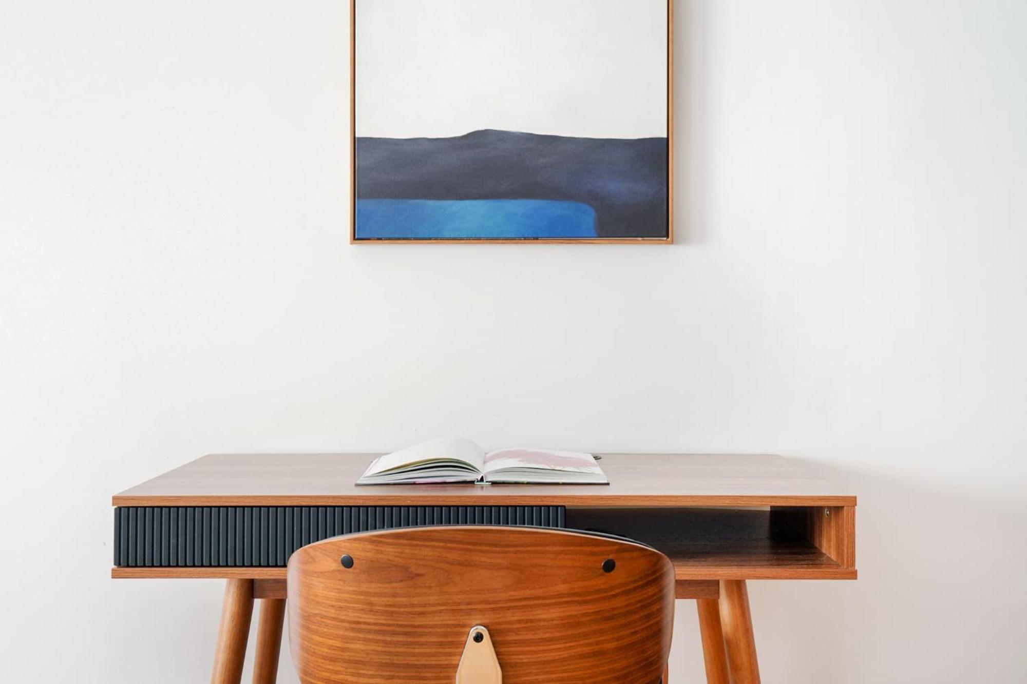 26a-2 Spacious Brand New Fully Furnished 2-bedroom In Prime Murray Hill Move-in Ready