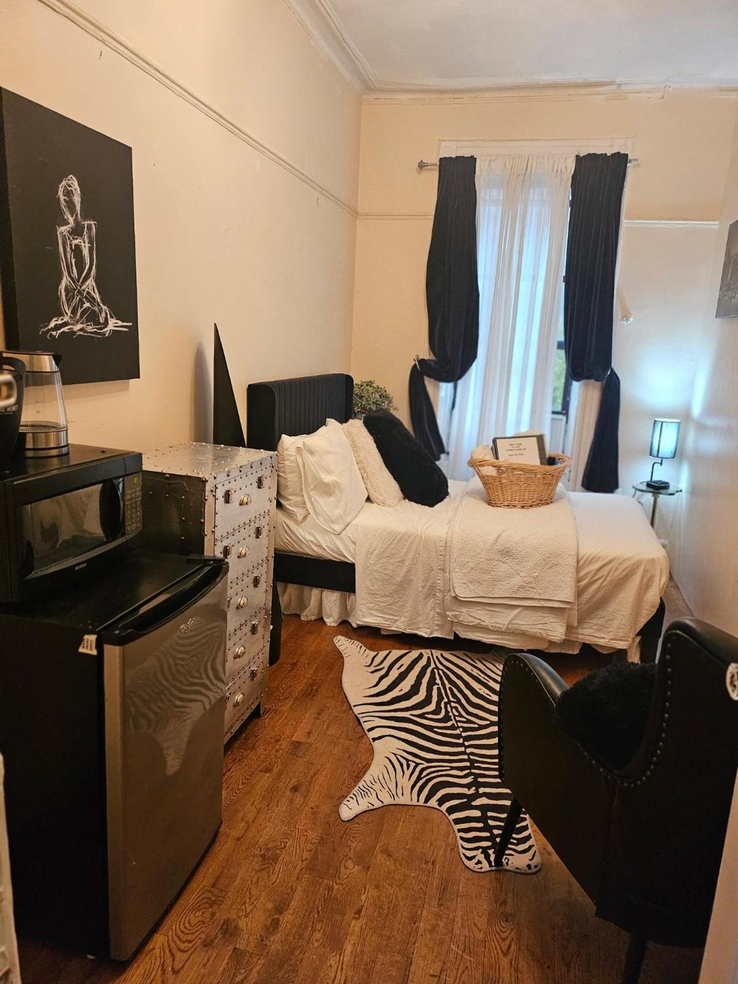 Harlem Brownstone *