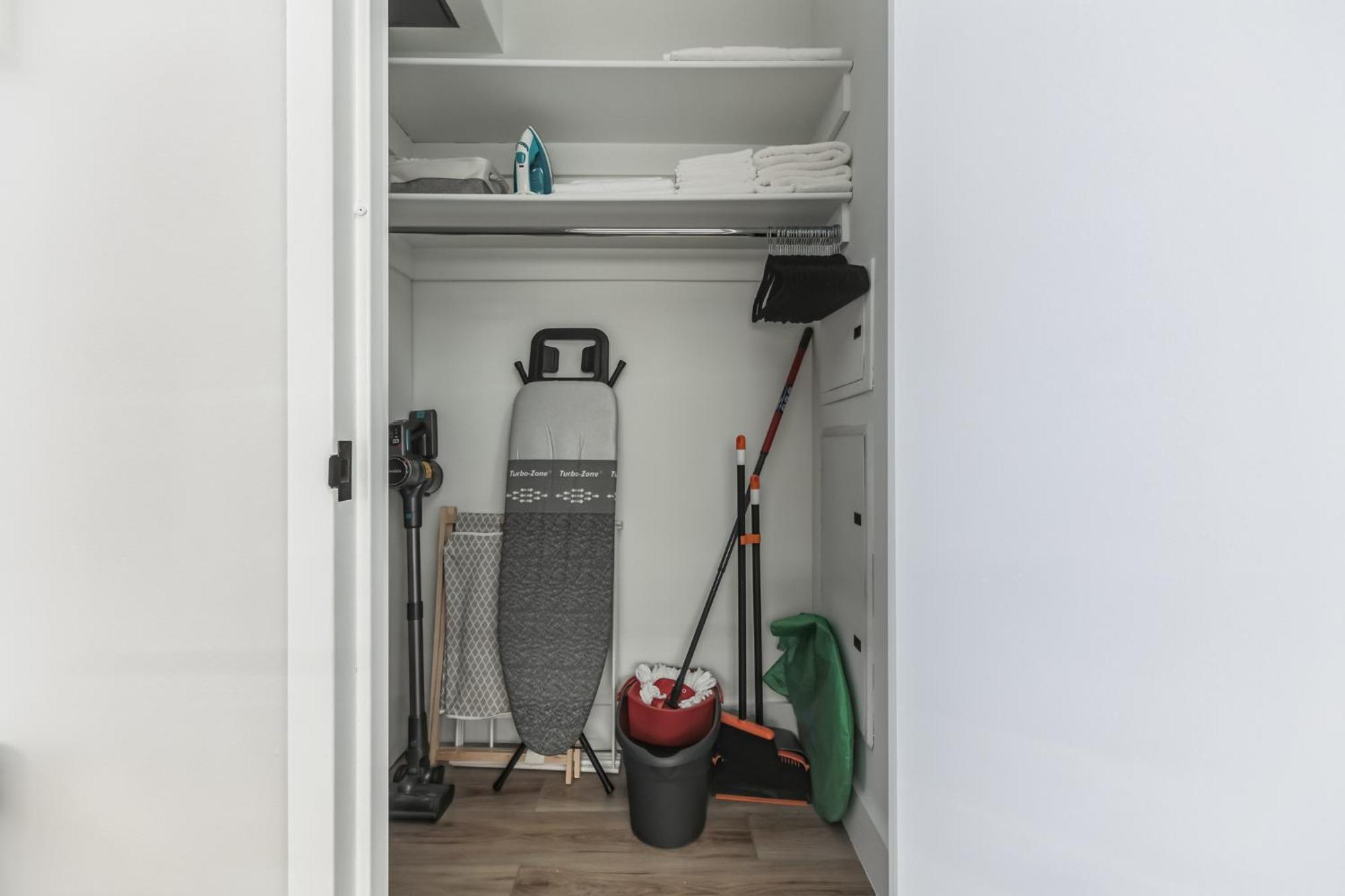 Apartment Fidi W Work Setup By Anyplace - 11653 New York
