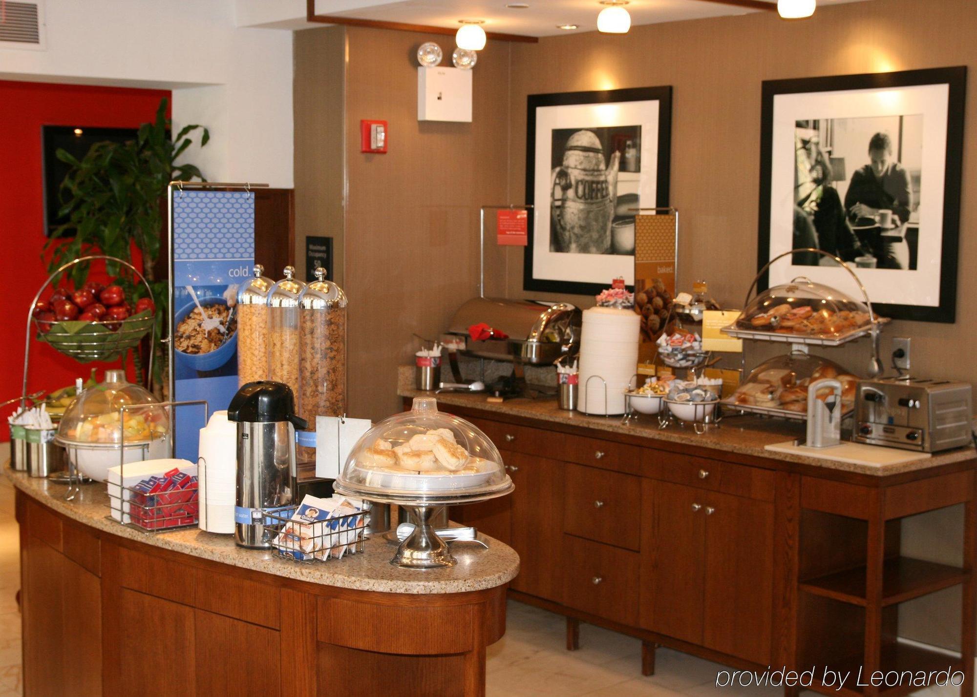 Hotel Hampton By Hilton Seaport