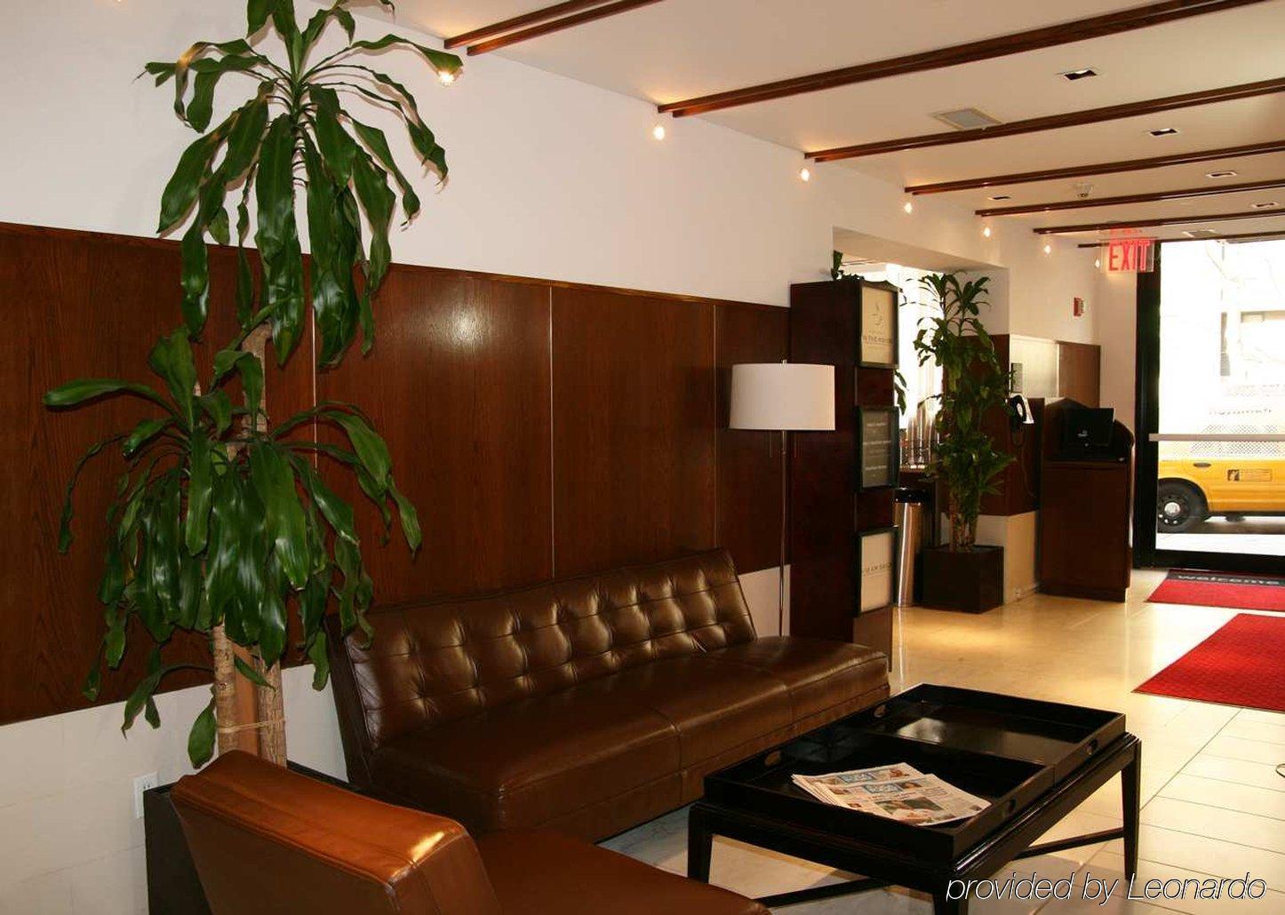 Hampton By Hilton Seaport New York
