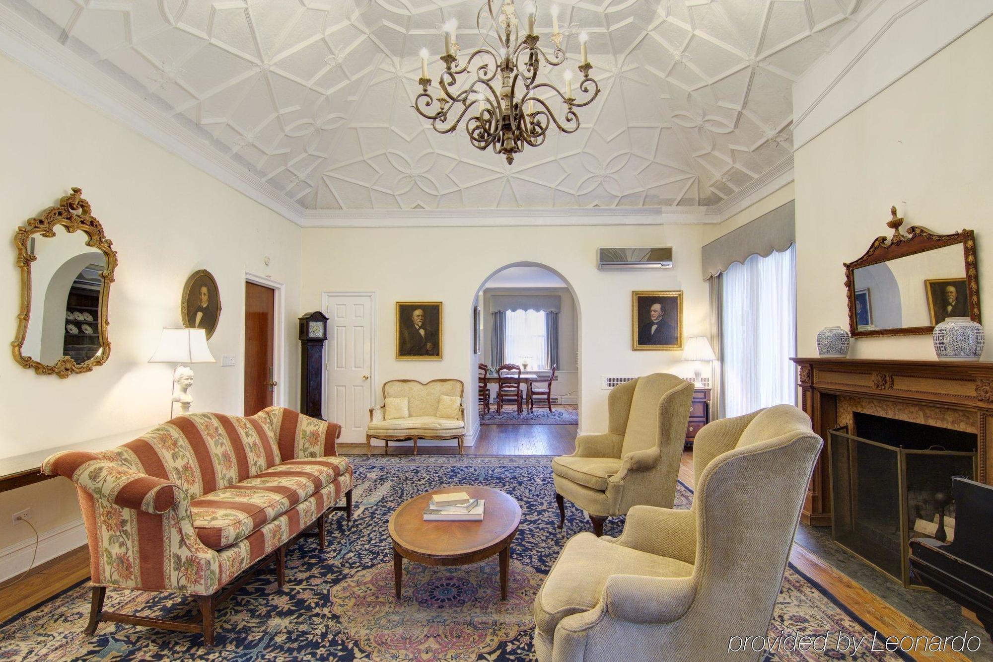 Roger Smith Hotel New York