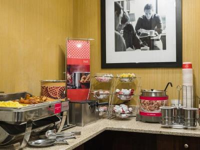 Hampton Manhattan-seaport-financial District 2*