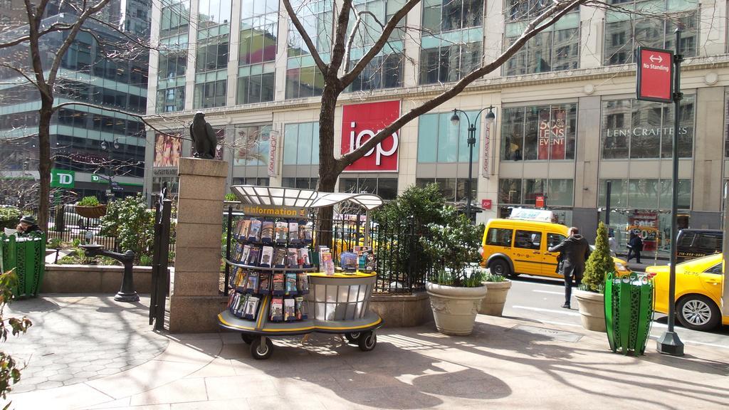 Macy Empire New York