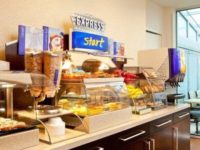 Express - Times Square South By Ihg Hotel