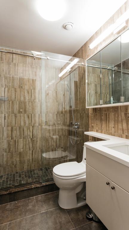 Gramercy Townhouse Apartment *
