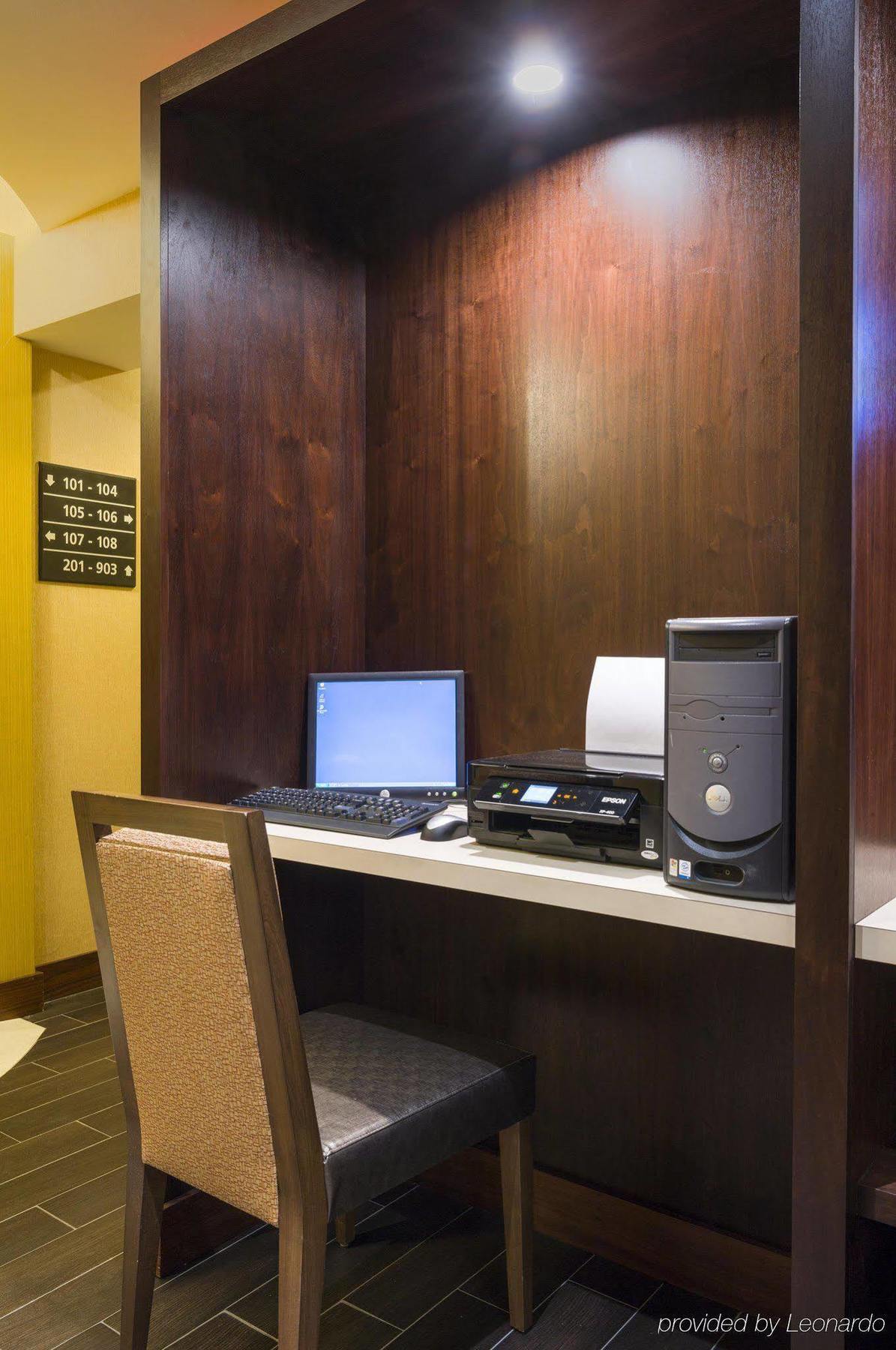 Hampton By Hilton Seaport 2* New York