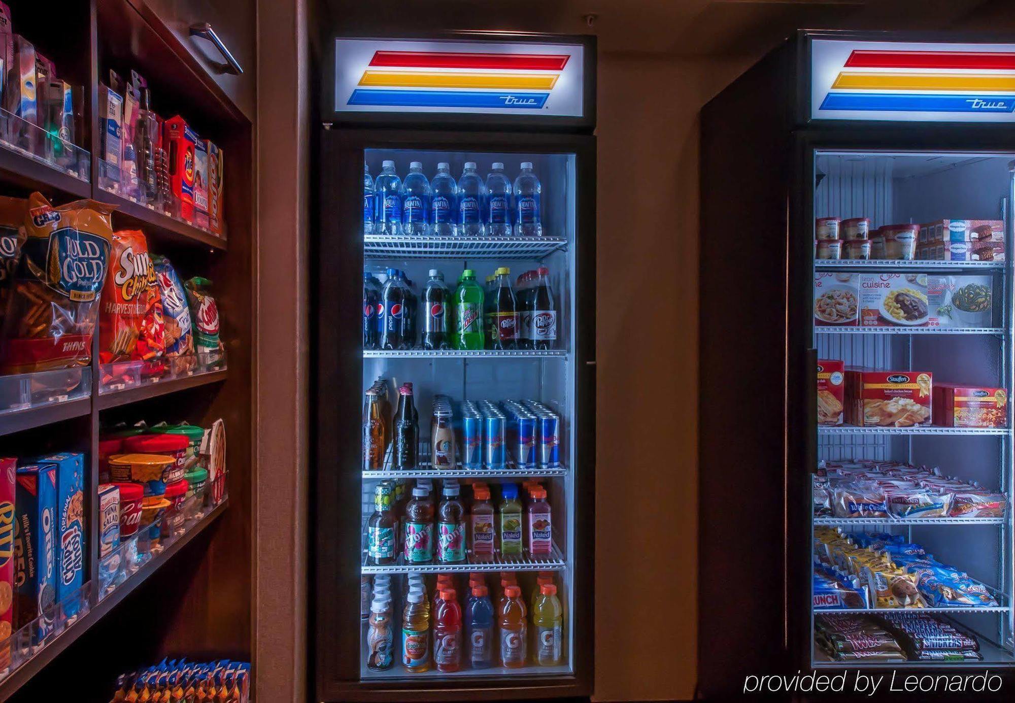 By Marriott Manhattan/ Midtown Eastside