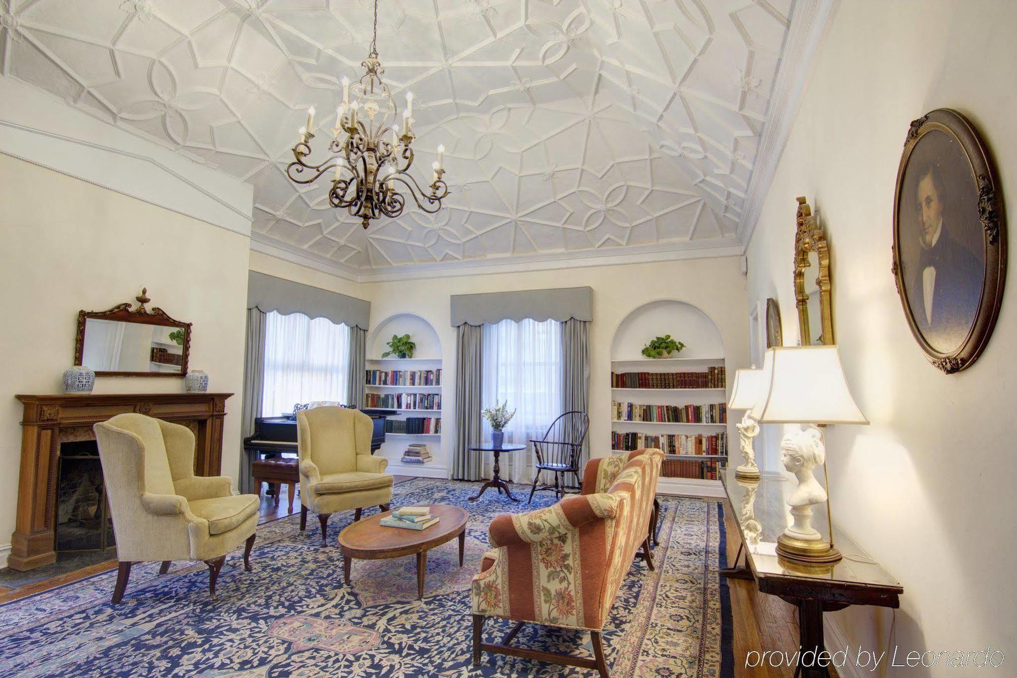 Roger Smith Hotel New York