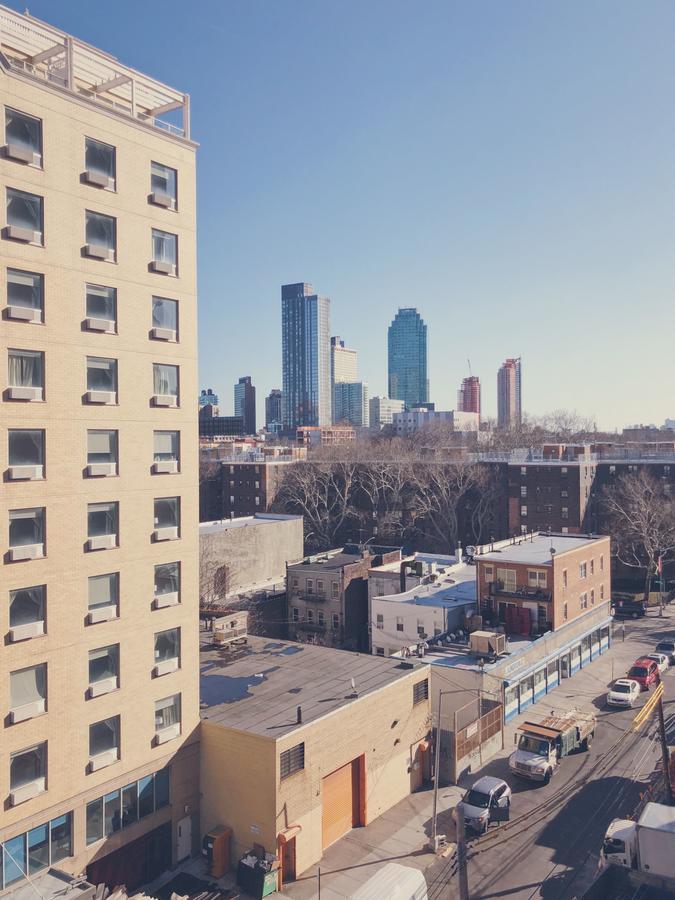 Mayfair And Hotel 2*