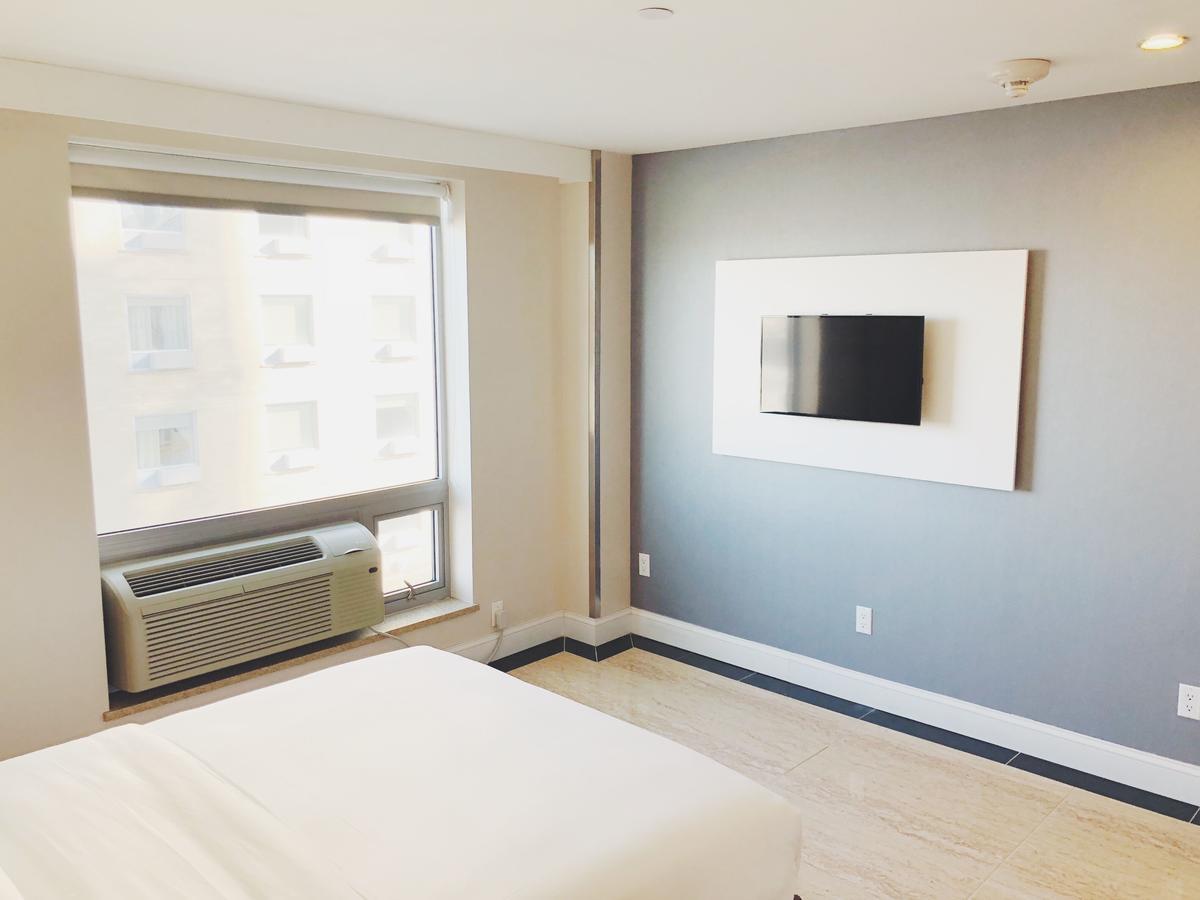 Mayfair And 2* New York