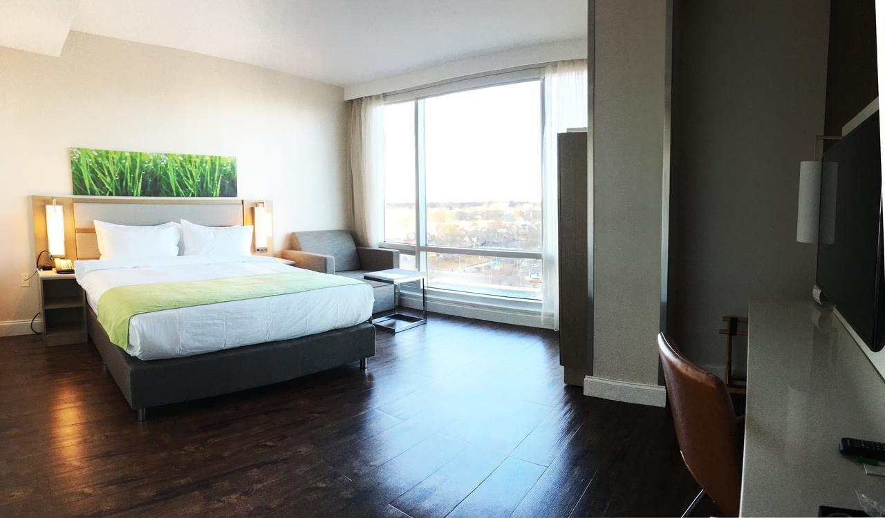 Hotel Wyndham Garden Fresh Meadows Flushing 3*