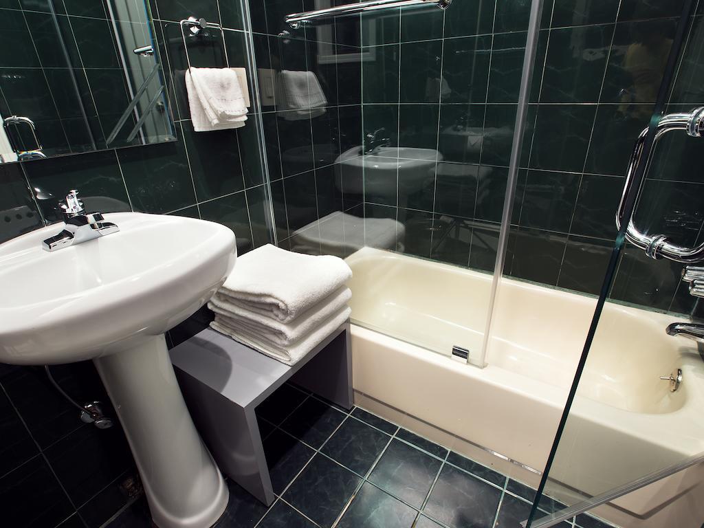 Hotel Midtown West 3*