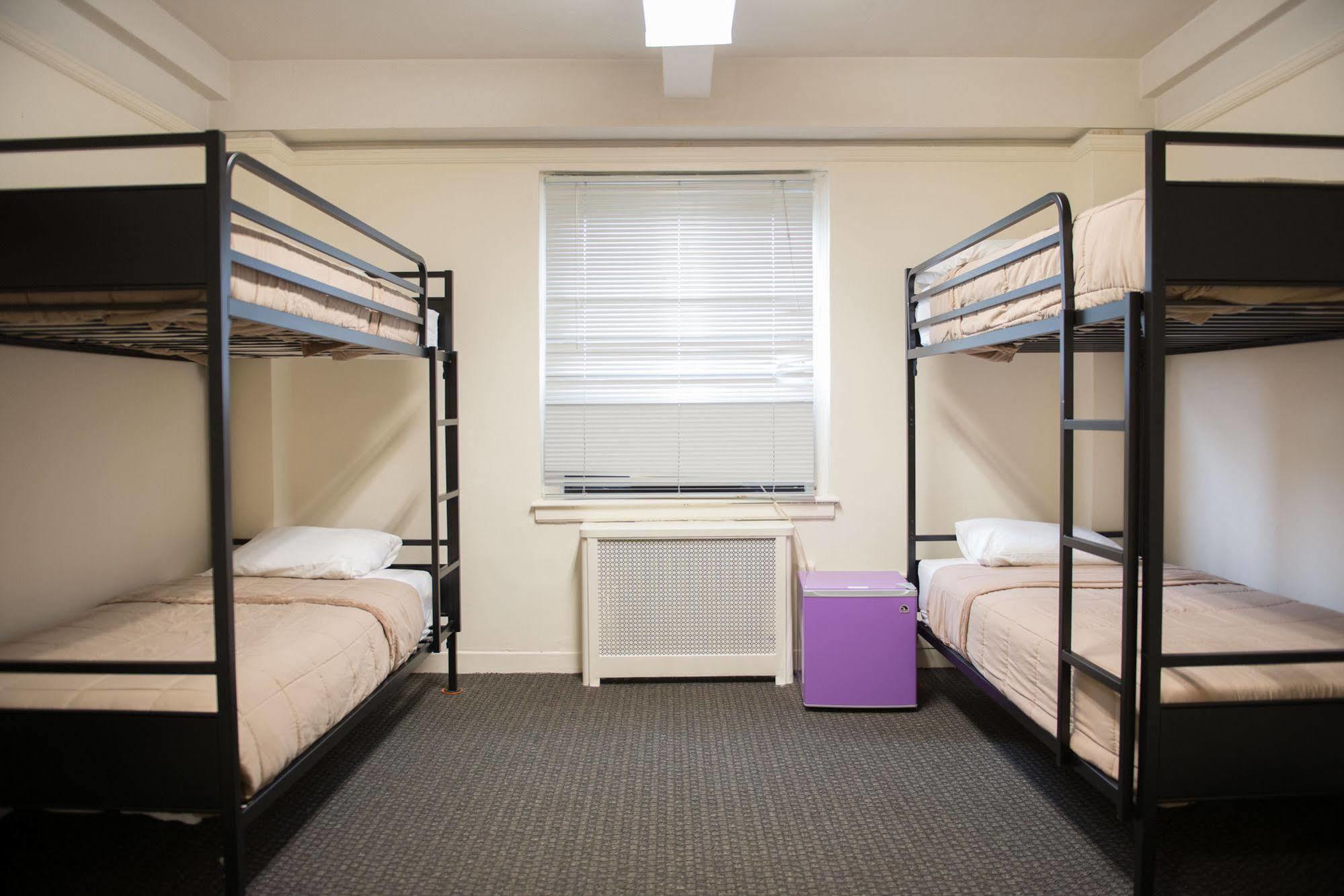 Hostel Flushing Ymca