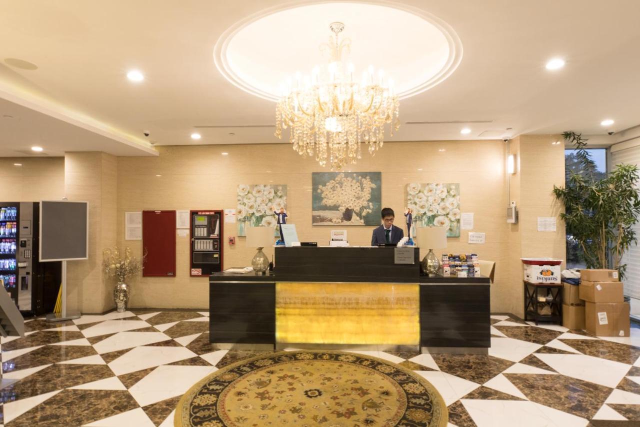 Wyndham Garden Fresh Meadows Flushing Hotel 3*