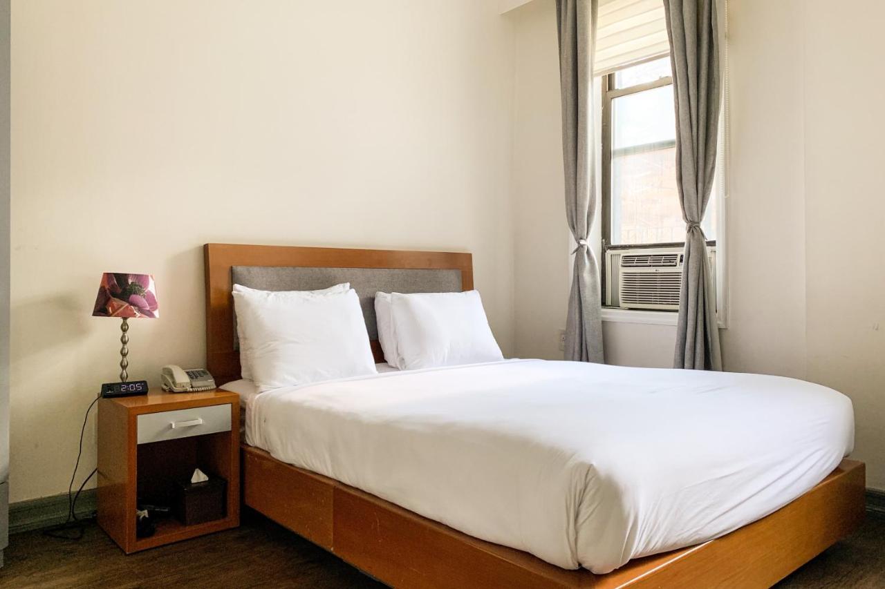 Midtown West Hotel 3*