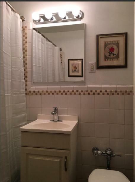 Apartment Studio 1 Block Away From Times Square *