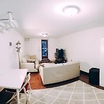 Shared Room In Manhattan Near Central Park