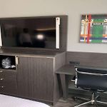 Best Western Plus City Line Hotel