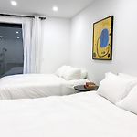 Private Garden Residence In Luxury Condominium