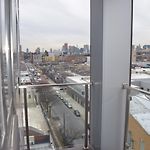 Astoria Delancy Inn & Suites