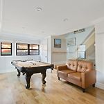 Private Gated House With Gym In Williamsburg Bk 10 Mins To Manhattan!