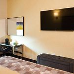 7 Days Hotel